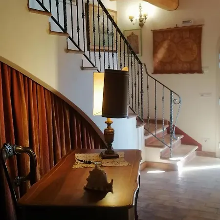 Az.agricola Agriturismo La Locanda Di Lann * Fucecchio
